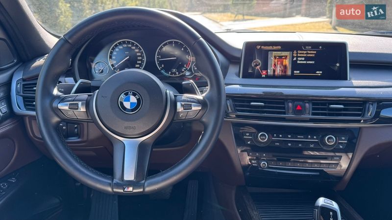 Позашляховик / Кросовер BMW X5 2015 в Рівному