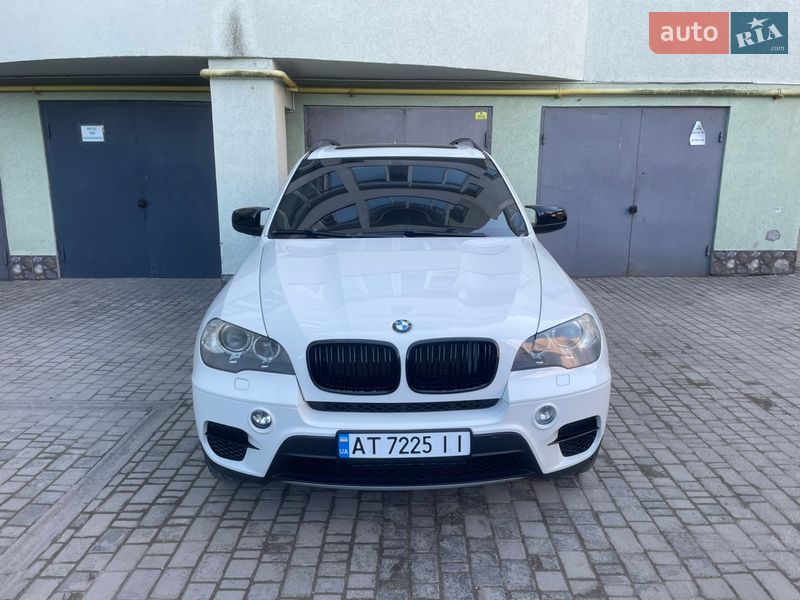 Внедорожник / Кроссовер BMW X5 2012 в Ивано-Франковске фото 3 Внедорожник / Кроссовер BMW X5 2012 в Ивано-Франковске