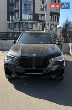 Внедорожник / Кроссовер BMW X5 2022 в Киеве