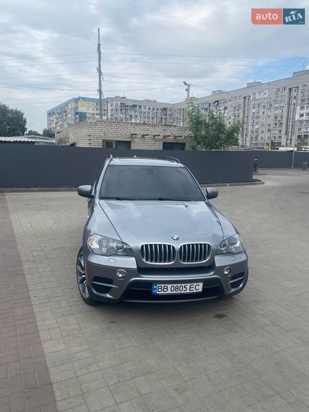 Внедорожник / Кроссовер BMW X5 2013 в Днепре