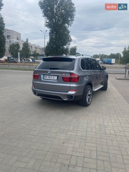 Внедорожник / Кроссовер BMW X5 2013 в Днепре