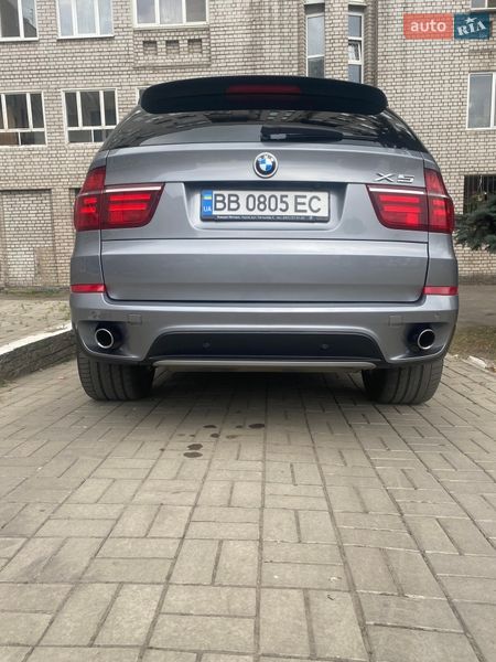 Внедорожник / Кроссовер BMW X5 2013 в Днепре