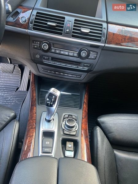 Внедорожник / Кроссовер BMW X5 2013 в Днепре