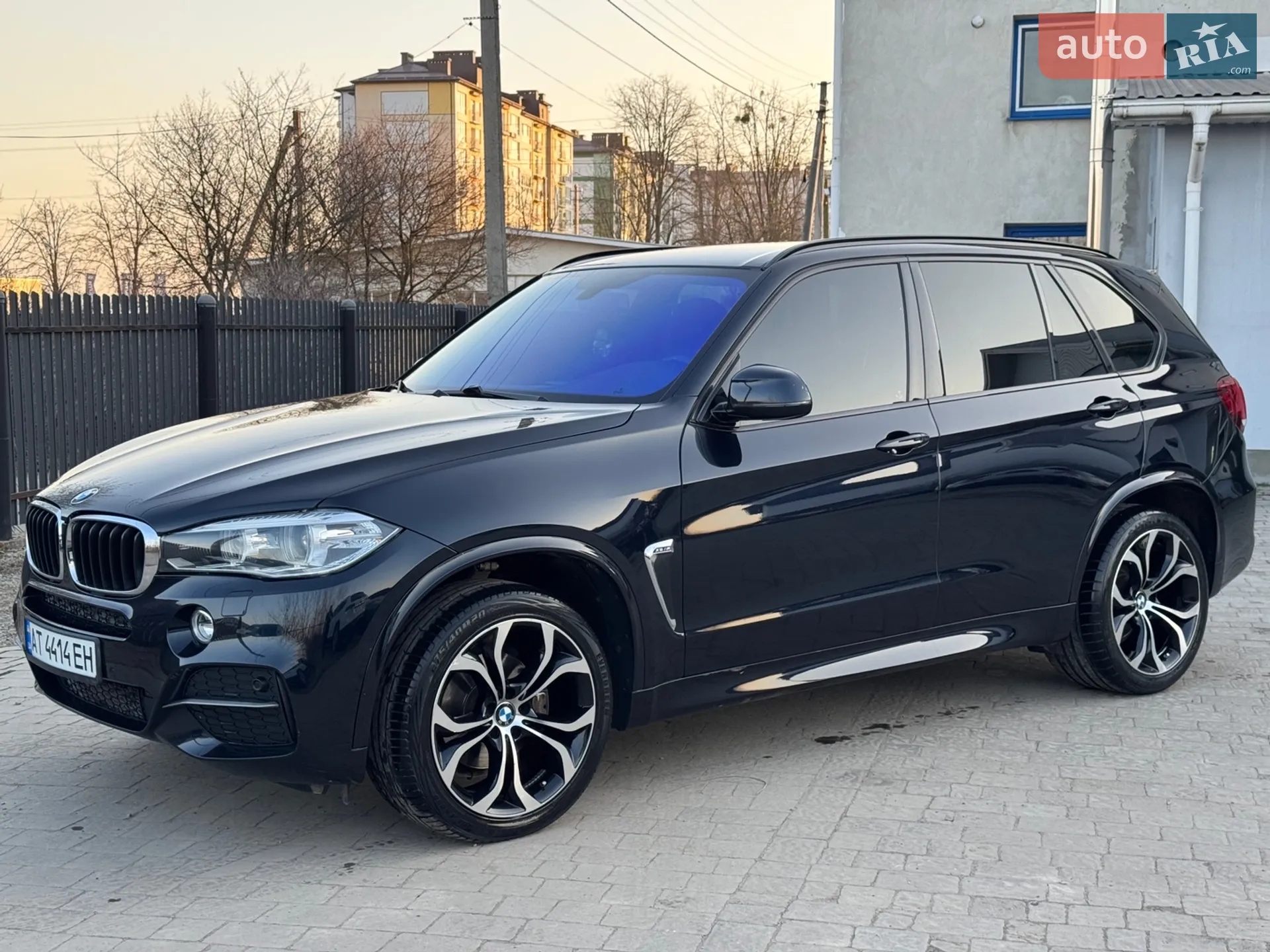 2016 BMW X5 - мініатюра 2