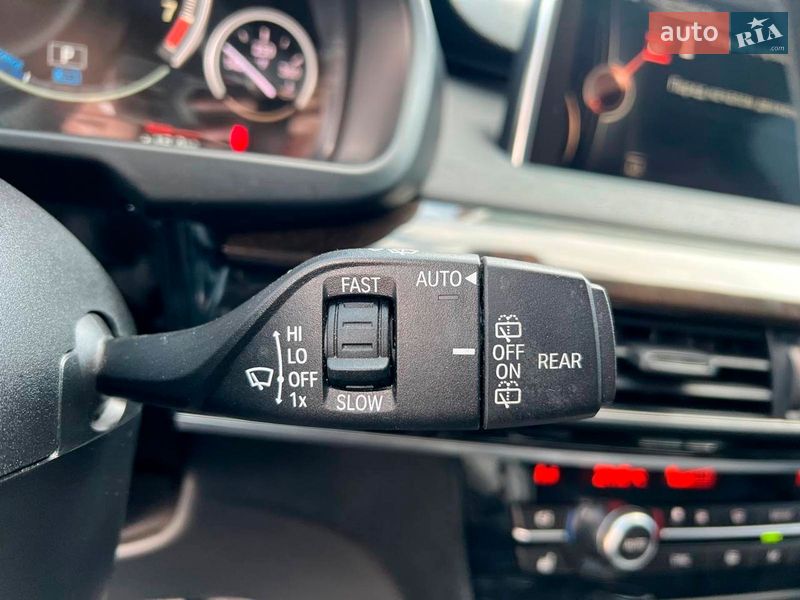 Внедорожник / Кроссовер BMW X5 2016 в Львове