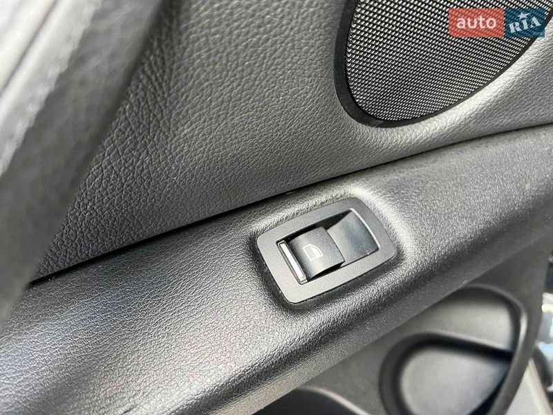 Внедорожник / Кроссовер BMW X5 2016 в Львове