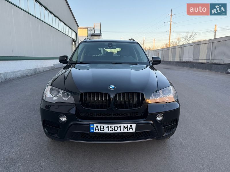 Позашляховик / Кросовер BMW X5 2011 в Вінниці