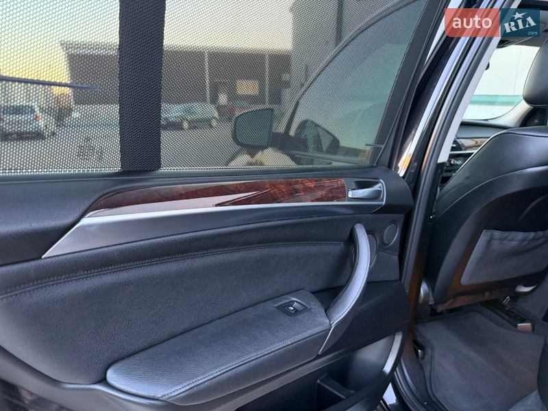 Позашляховик / Кросовер BMW X5 2011 в Вінниці