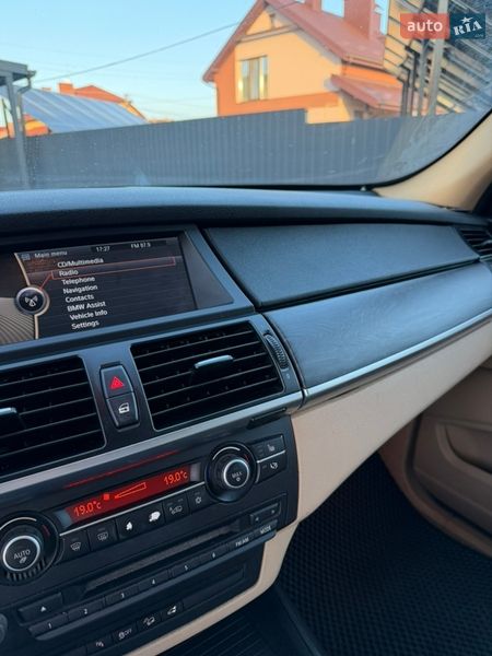 Позашляховик / Кросовер BMW X5 2010 в Львові фото 23 Позашляховик / Кросовер BMW X5 2010 в Львові