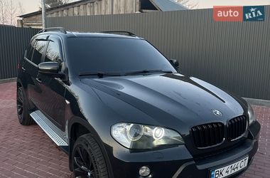 Внедорожник / Кроссовер BMW X5 2008 в Сарнах