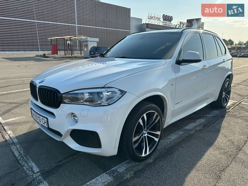 Внедорожник / Кроссовер BMW X5 2017 в Киеве