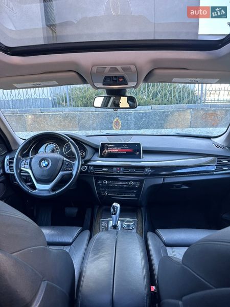 Позашляховик / Кросовер BMW X5 2016 в Рівному