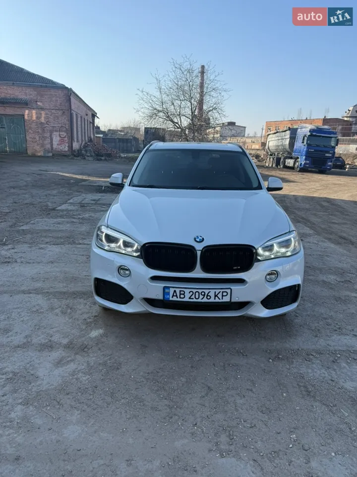2015 BMW X5 - мініатюра 17