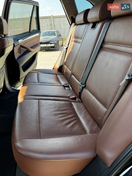 Внедорожник / Кроссовер BMW X5 2012 в Одессе