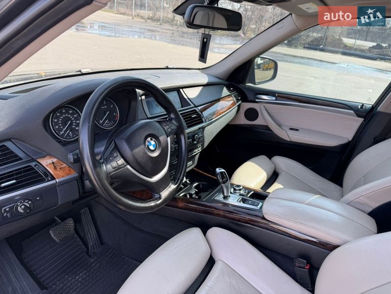 Позашляховик / Кросовер BMW X5 2011 в Одесі