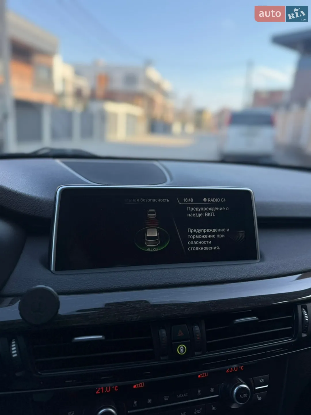 2014 BMW X5 - мініатюра 18