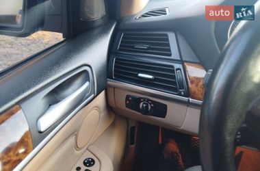 Внедорожник / Кроссовер BMW X5 2010 в Коростышеве