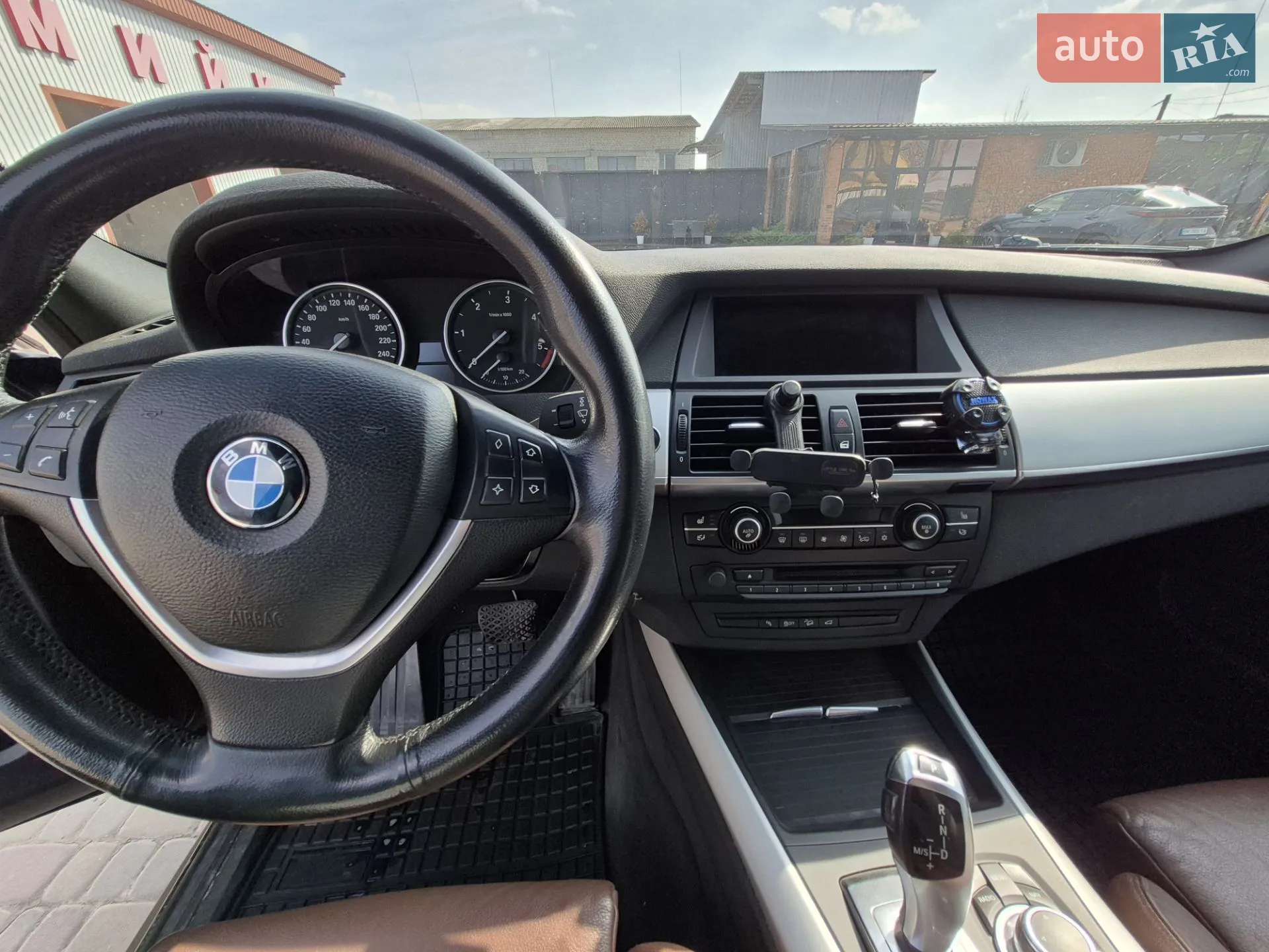 2011 BMW X5 - мініатюра 10