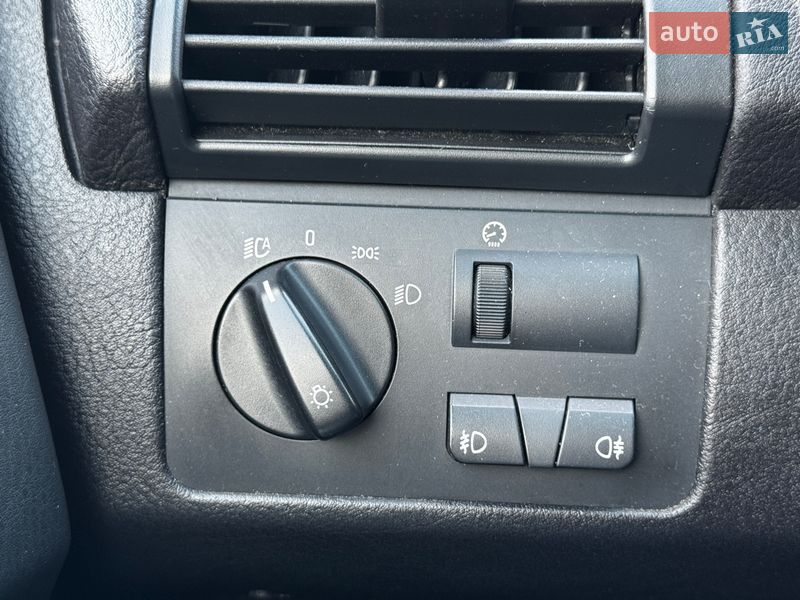 Внедорожник / Кроссовер BMW X5 2003 в Киеве