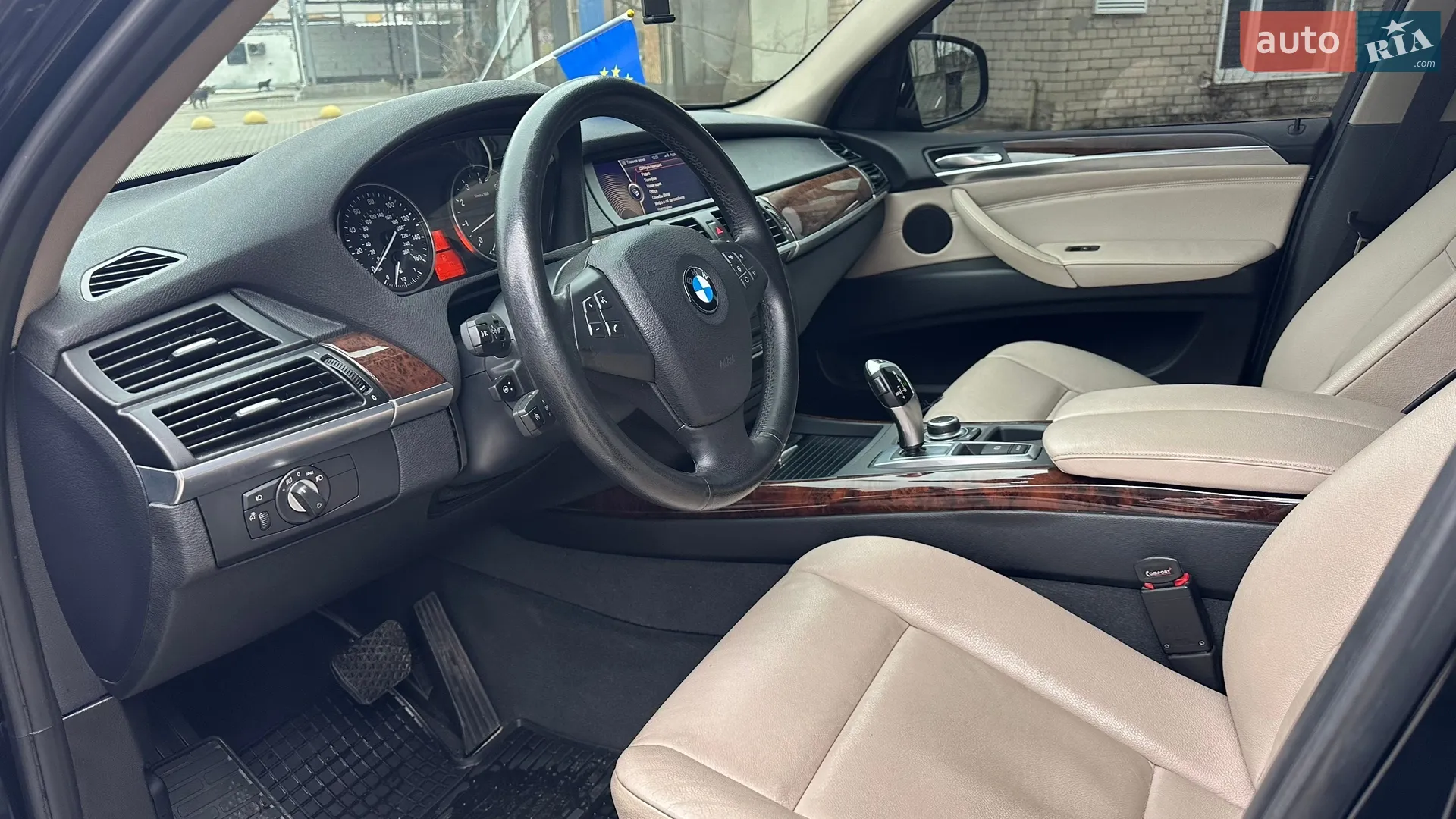 2010 BMW X5 - мініатюра 29