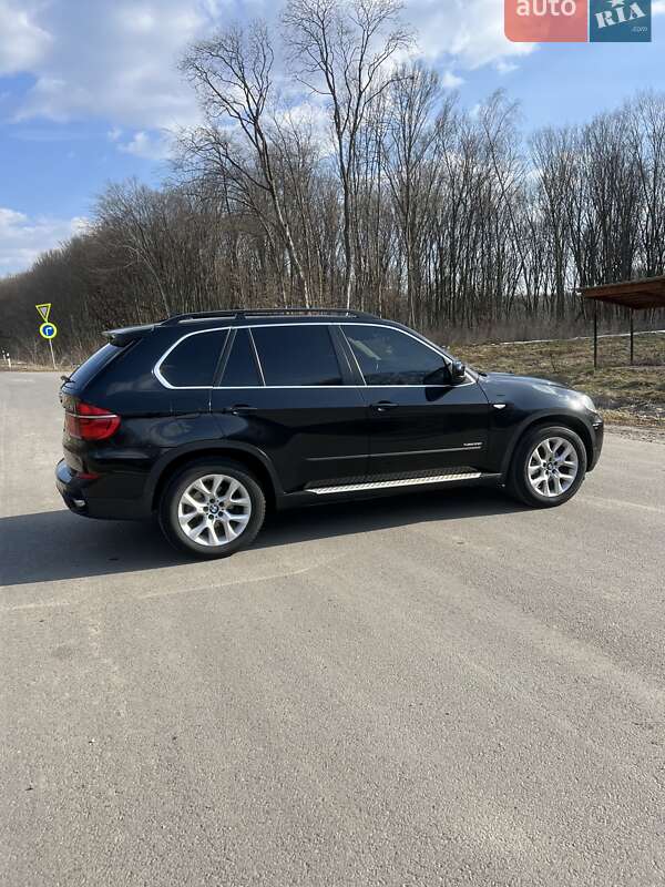Внедорожник / Кроссовер BMW X5 2013 в Красилове