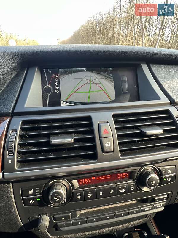 Внедорожник / Кроссовер BMW X5 2013 в Красилове