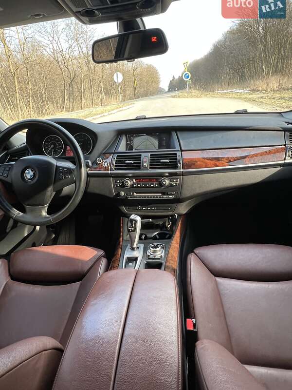 Внедорожник / Кроссовер BMW X5 2013 в Красилове