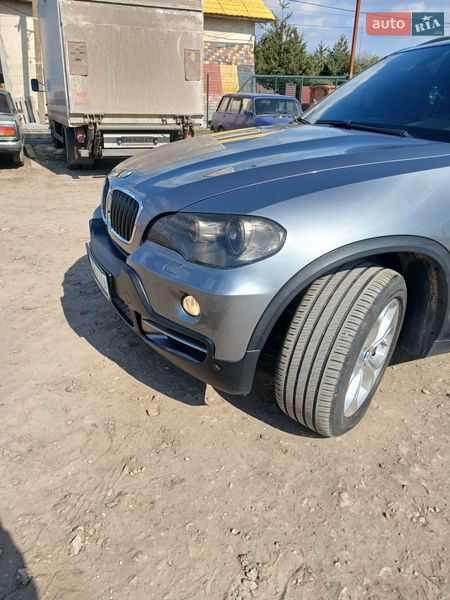 Внедорожник / Кроссовер BMW X5 2006 в Песчанке