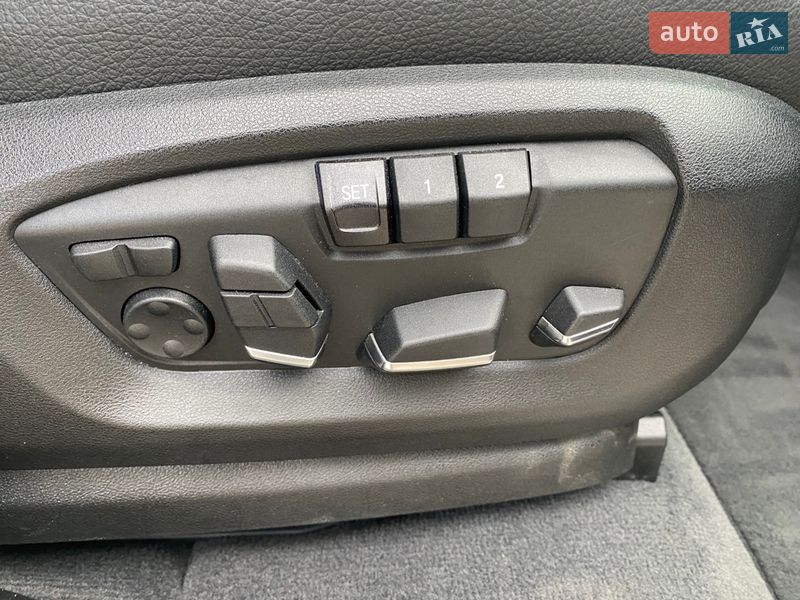 Позашляховик / Кросовер BMW X5 2015 в Луцьку