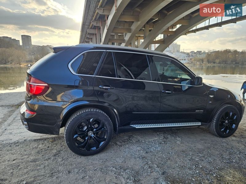 Позашляховик / Кросовер BMW X5 2011 в Вінниці