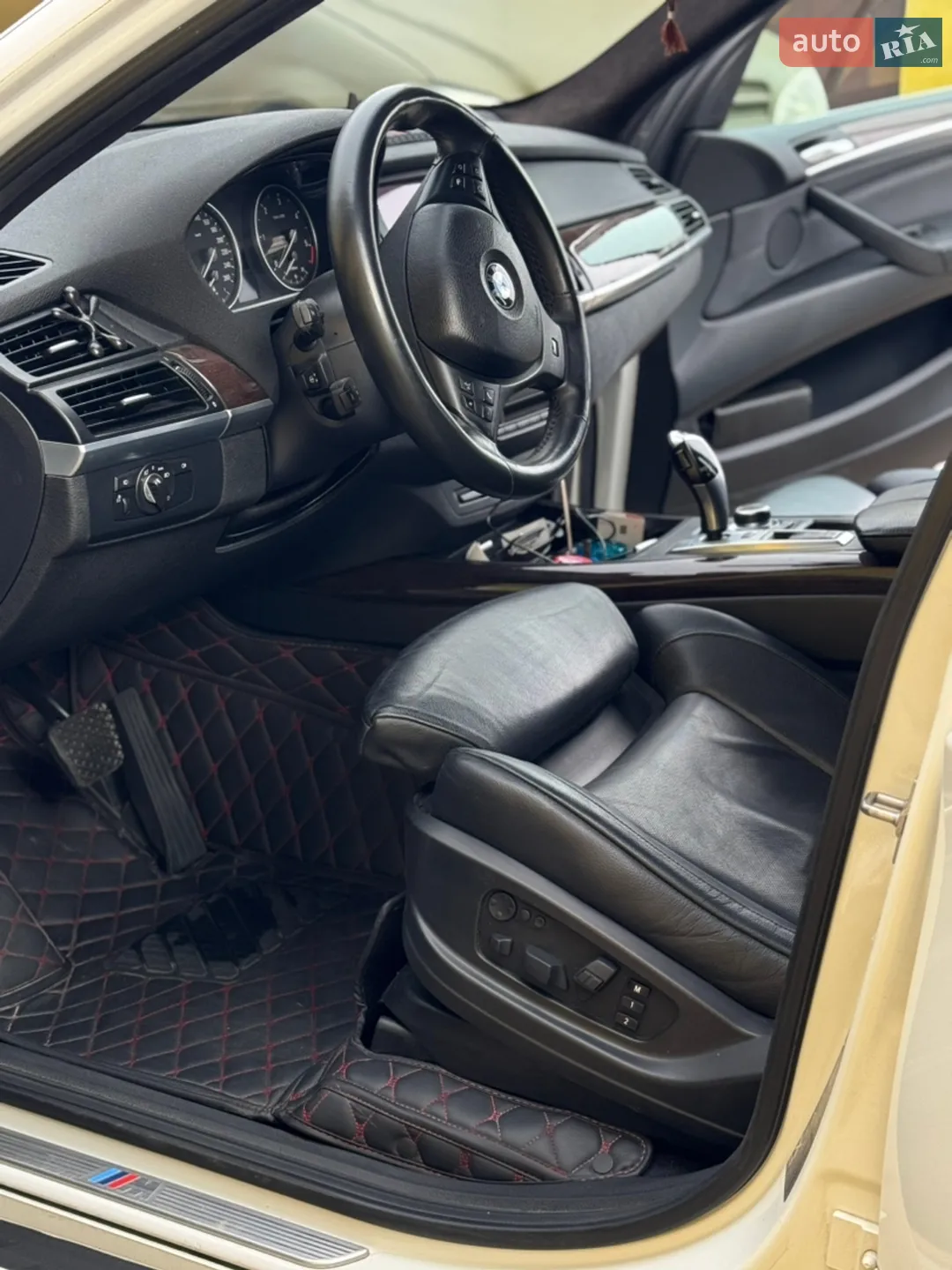 2011 BMW X5 - мініатюра 10