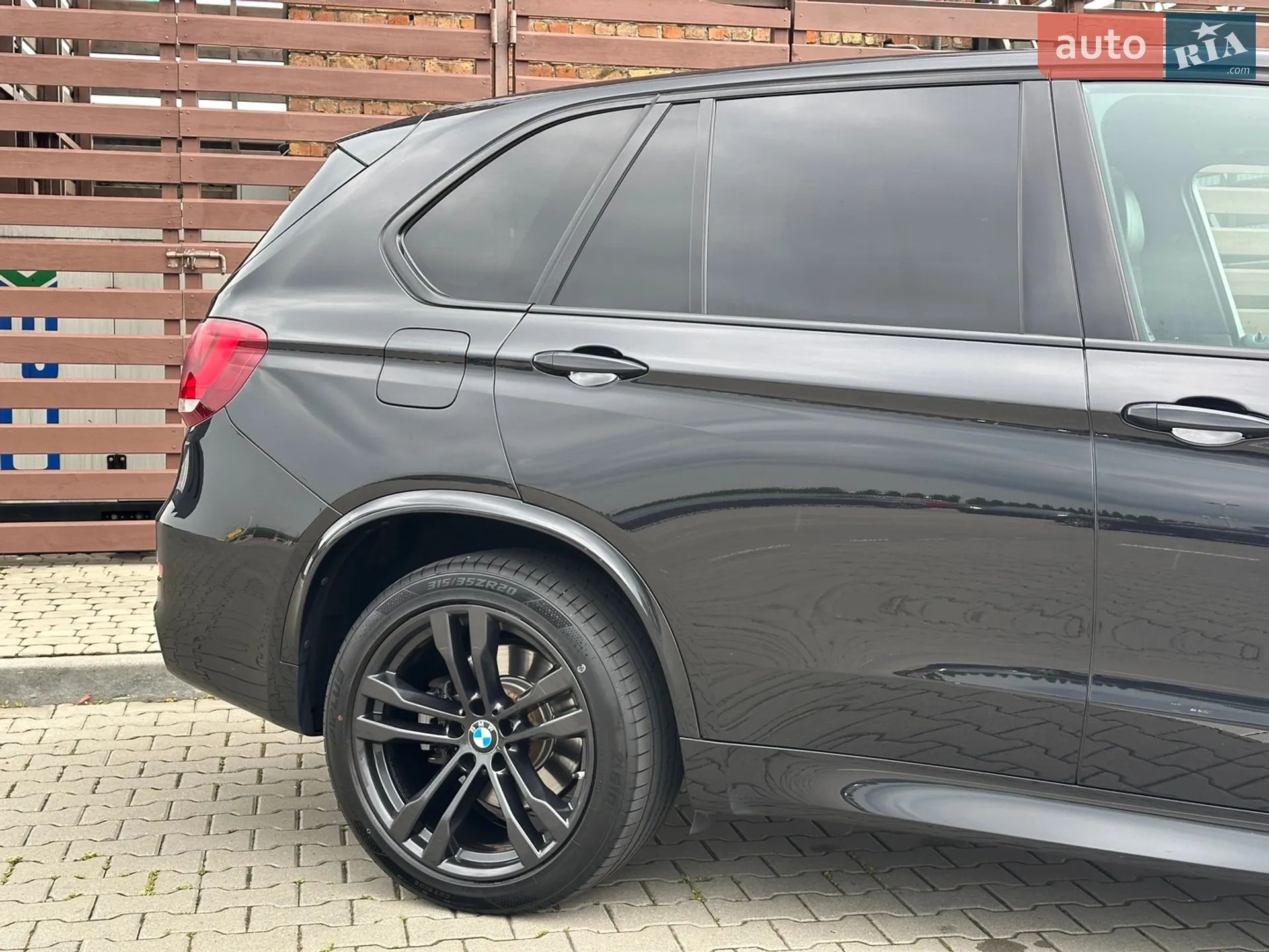2016 BMW X5 - мініатюра 14