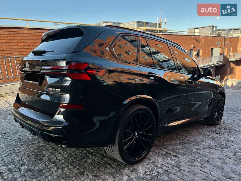Позашляховик / Кросовер BMW X5 2023 в Дніпрі