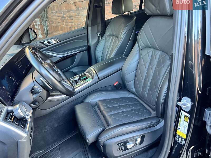Позашляховик / Кросовер BMW X5 2023 в Дніпрі