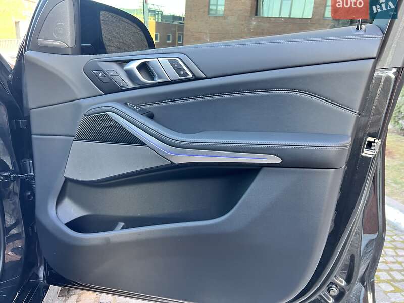 Позашляховик / Кросовер BMW X5 2023 в Дніпрі