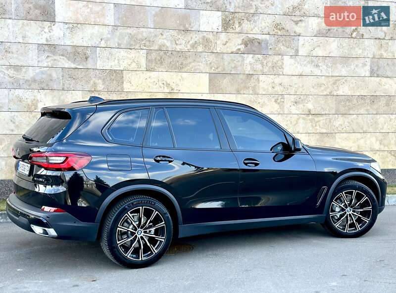 Позашляховик / Кросовер BMW X5 2022 в Києві фото 13 Позашляховик / Кросовер BMW X5 2022 в Києві