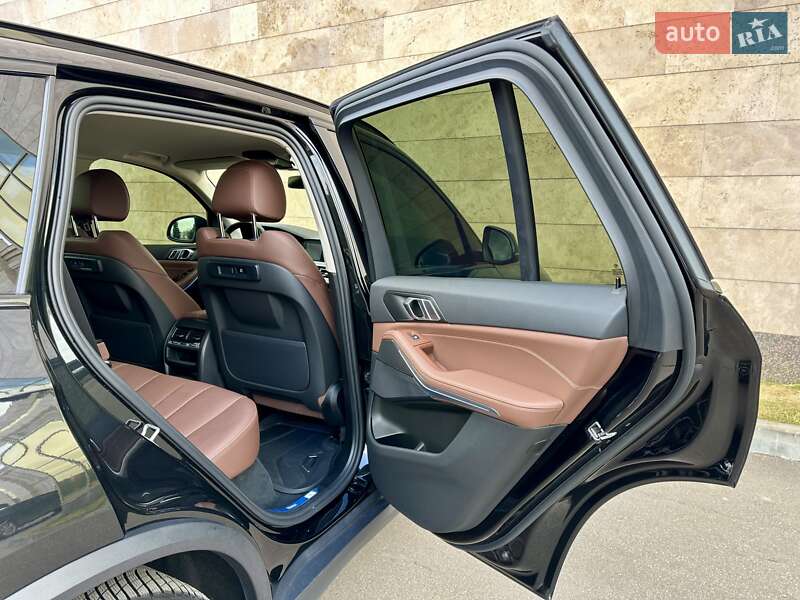 Позашляховик / Кросовер BMW X5 2022 в Києві фото 84 Позашляховик / Кросовер BMW X5 2022 в Києві