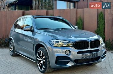 Внедорожник / Кроссовер BMW X5 2014 в Черновцах