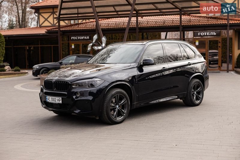 Позашляховик / Кросовер BMW X5 2016 в Луцьку