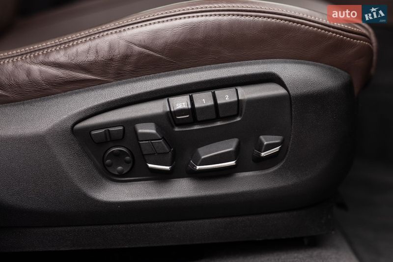 Позашляховик / Кросовер BMW X5 2016 в Луцьку