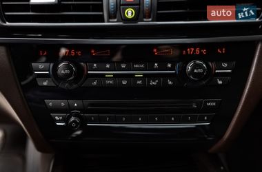 Позашляховик / Кросовер BMW X5 2016 в Луцьку