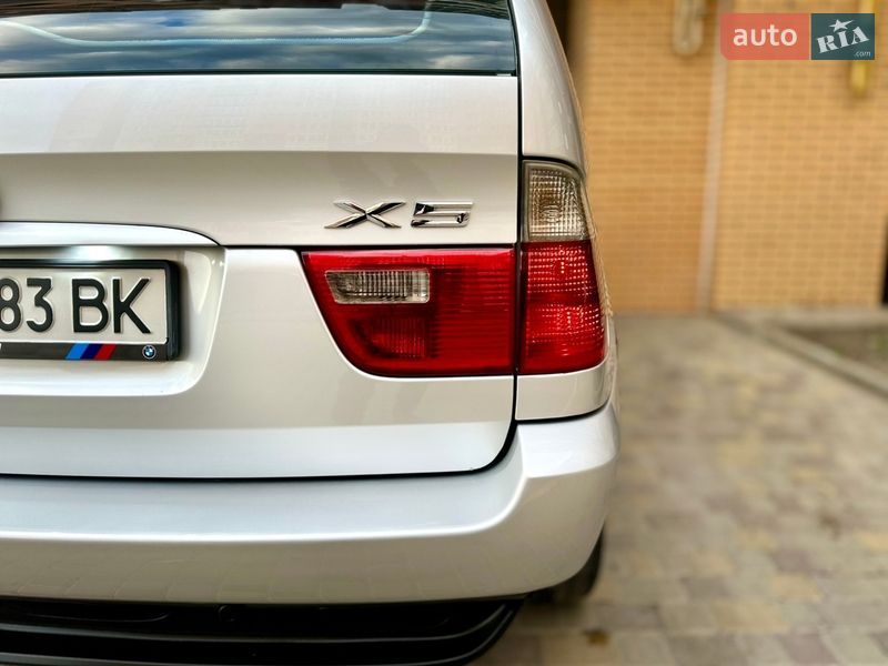 Внедорожник / Кроссовер BMW X5 2004 в Черновцах