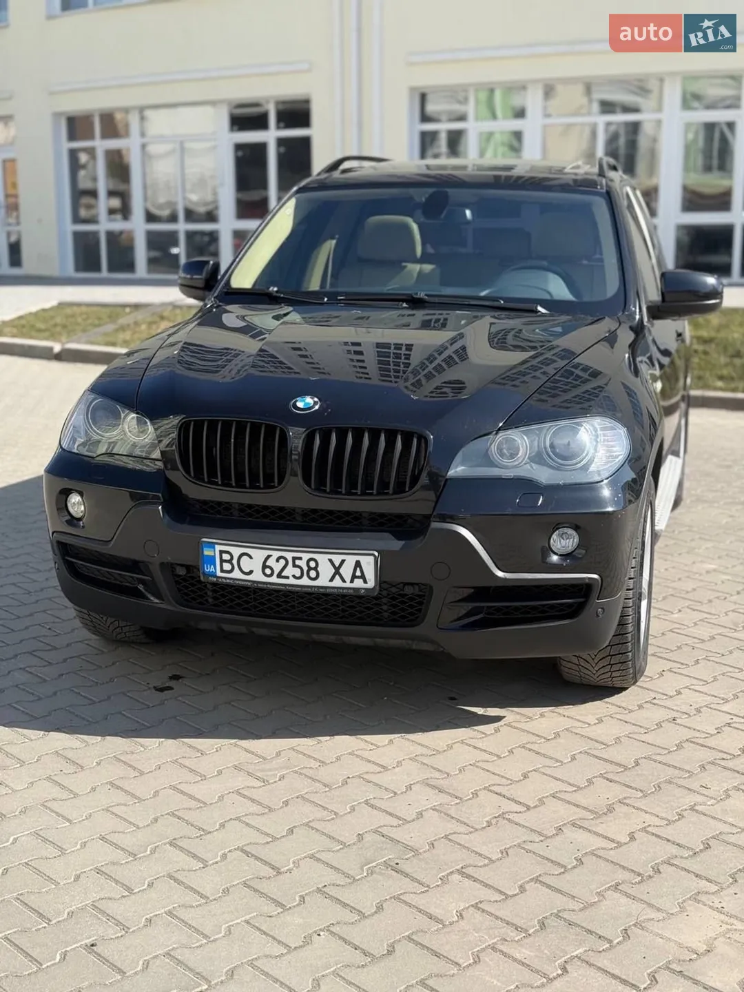 2010 BMW X5 - фото 1