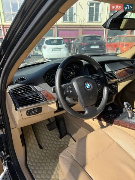 Позашляховик / Кросовер BMW X5 2010 в Хмельницькому