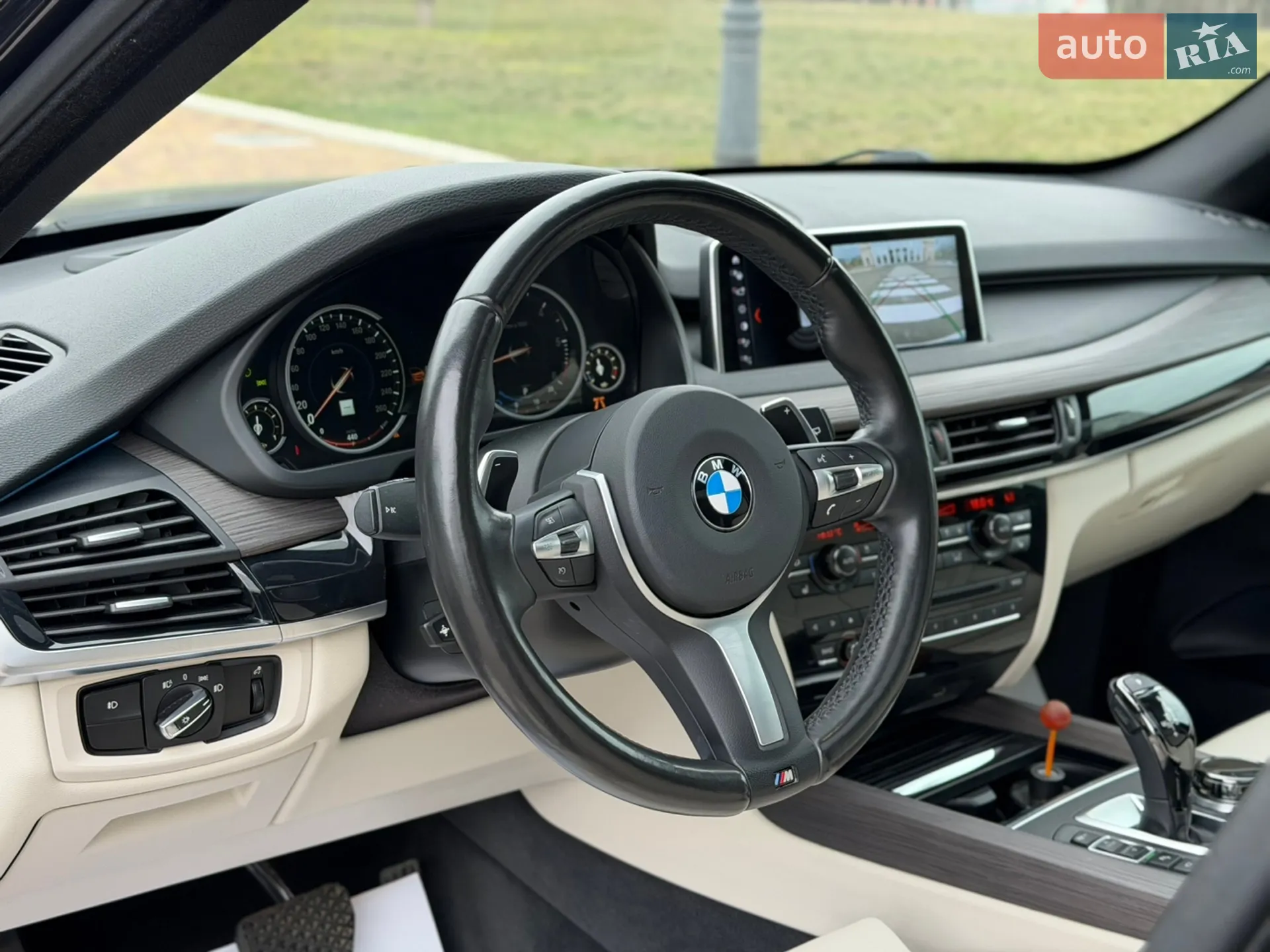 2017 BMW X5 - мініатюра 32