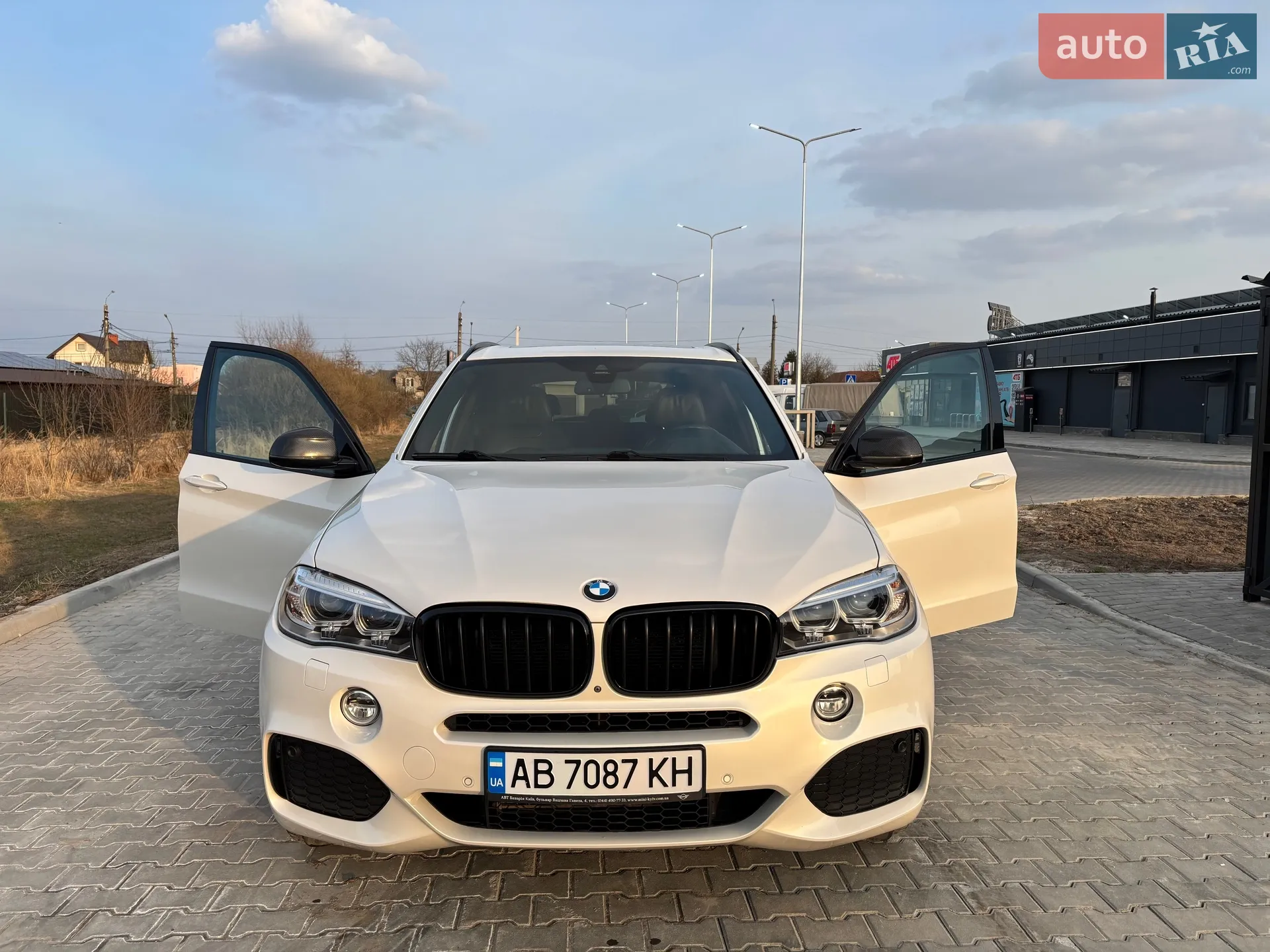 2015 BMW X5 - мініатюра 10