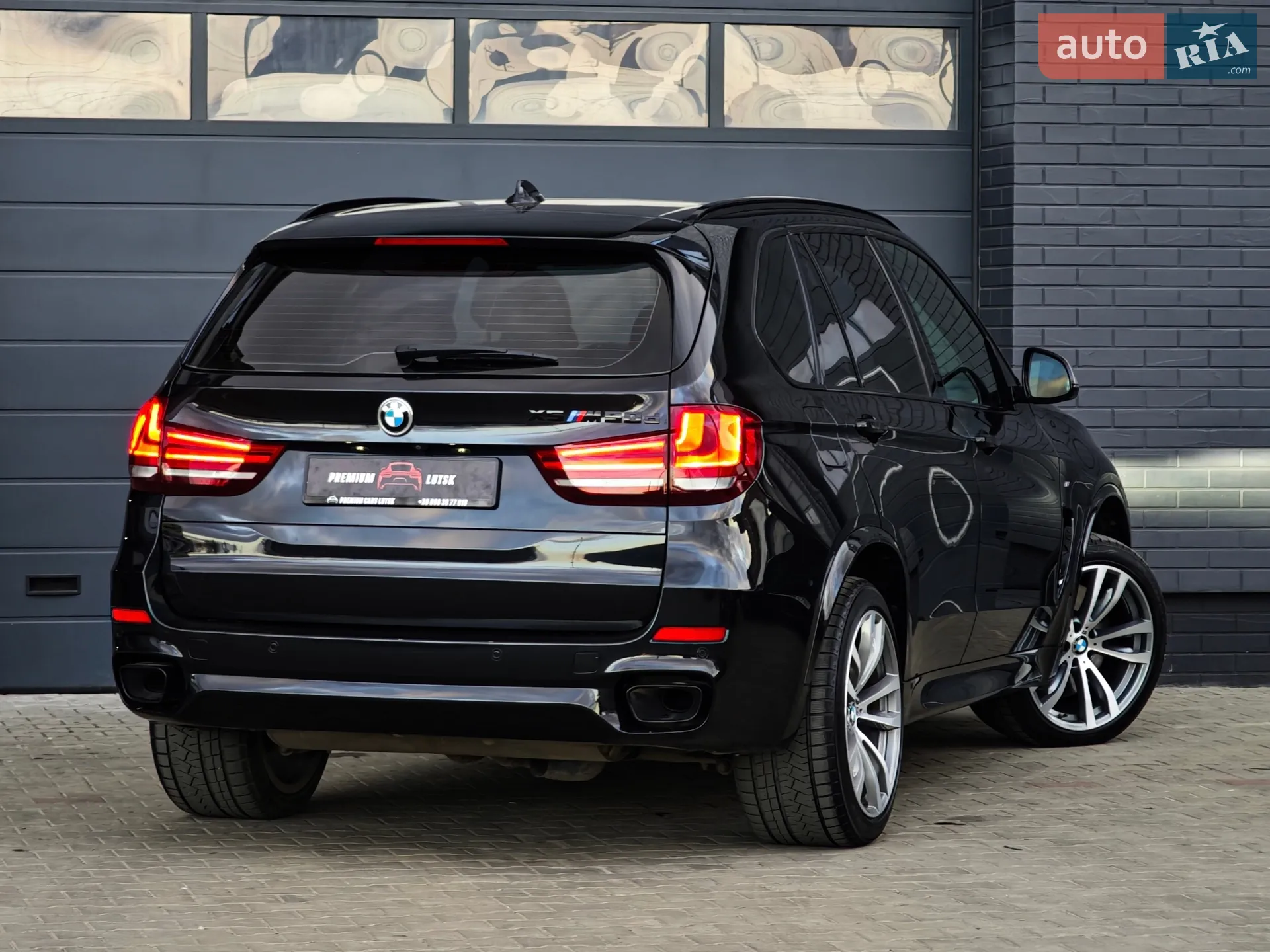 2016 BMW X5 - мініатюра 2