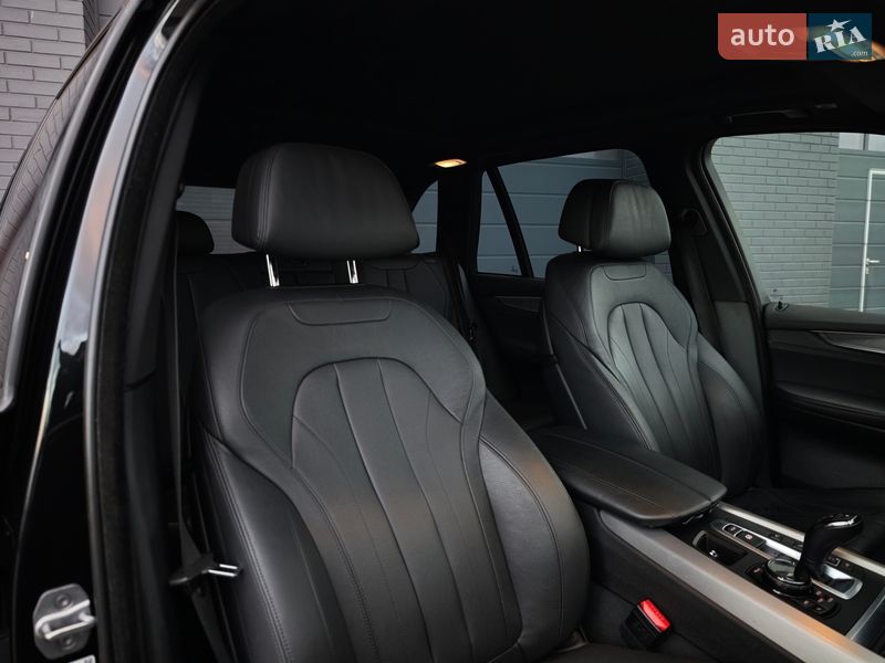 Внедорожник / Кроссовер BMW X5 2016 в Луцке