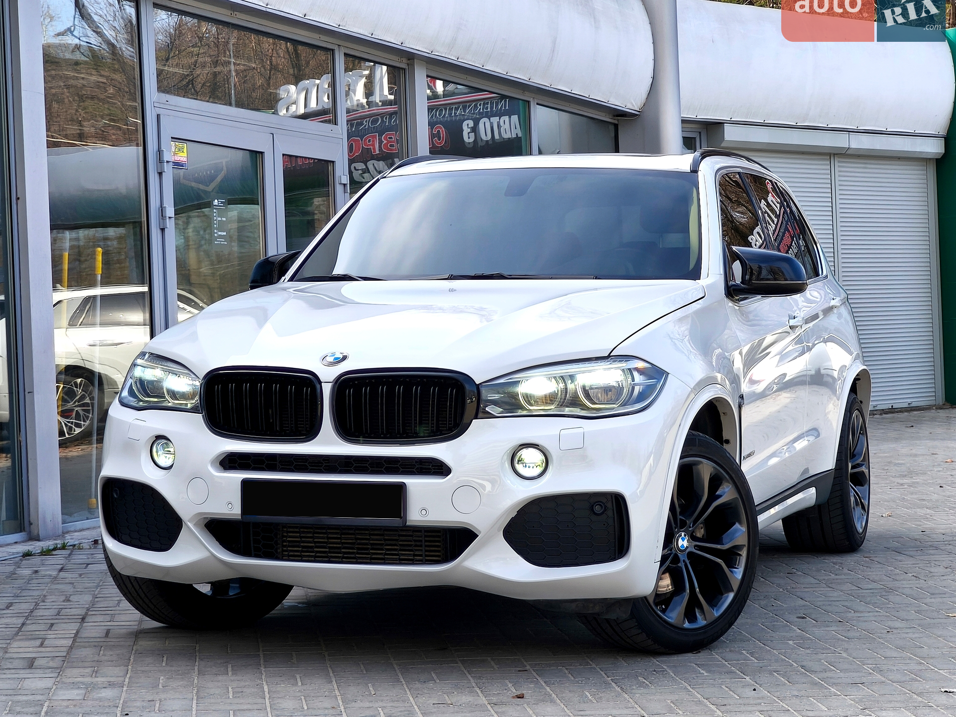 2015 BMW X5 - мініатюра 3