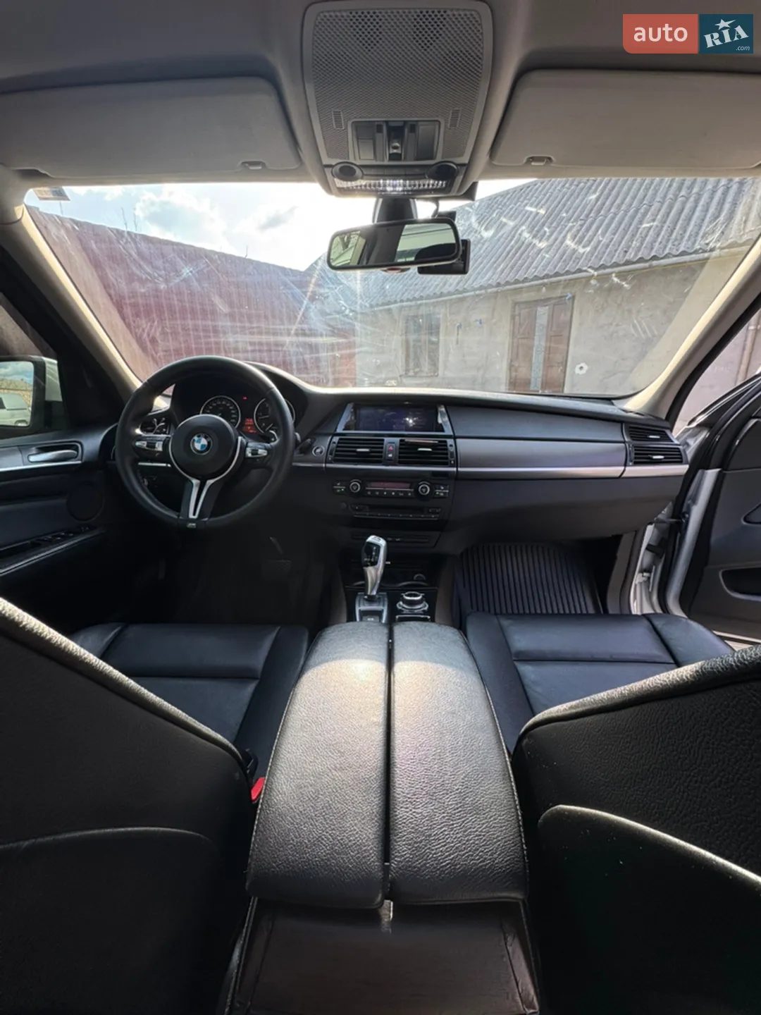 2010 BMW X5 - мініатюра 8